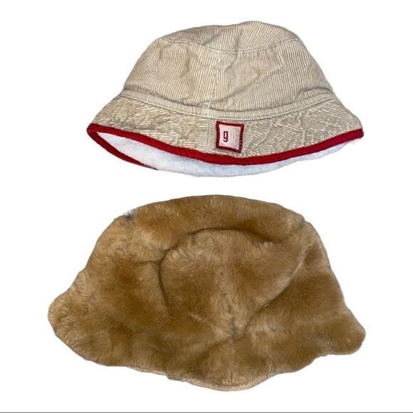 Gap Lot of 2 Baby Winter Bucket Hats 0-6 Months - Picture 1 of 4